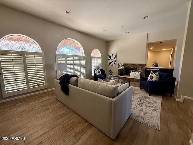 10905 E Tierra Drive