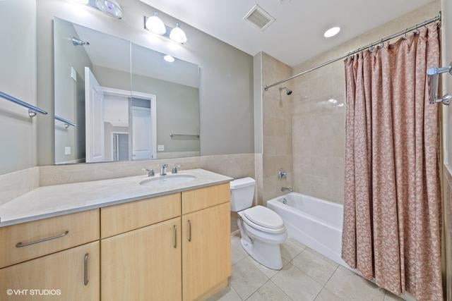 55 E Erie St #3002