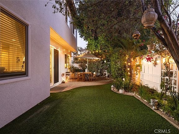 34 Radiance Lane