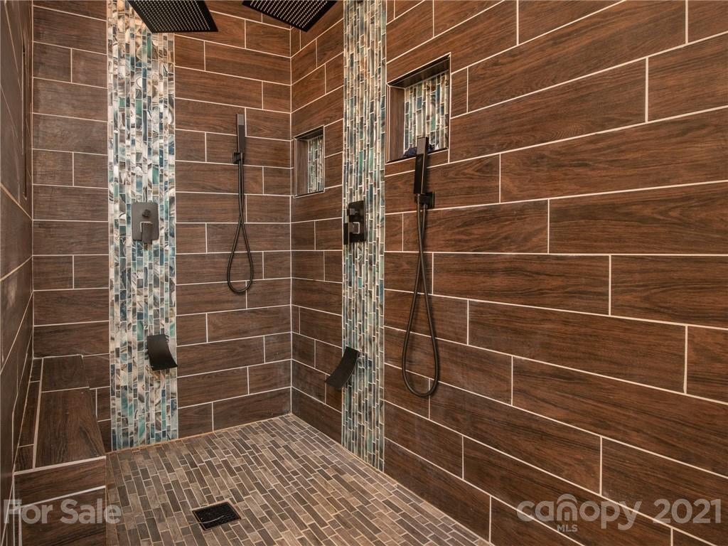 5552 Piper Glen Dr