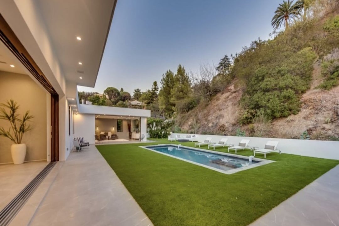 Paradise View
