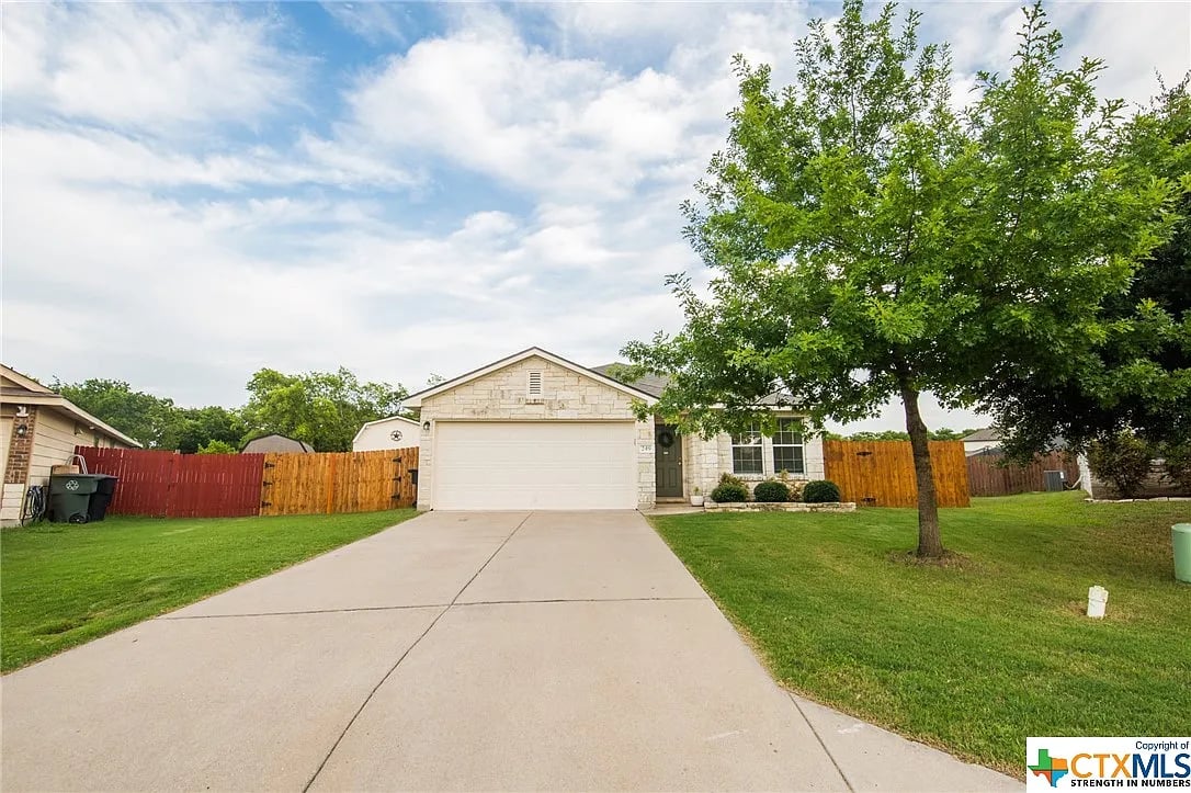 249 Bashaw Loop