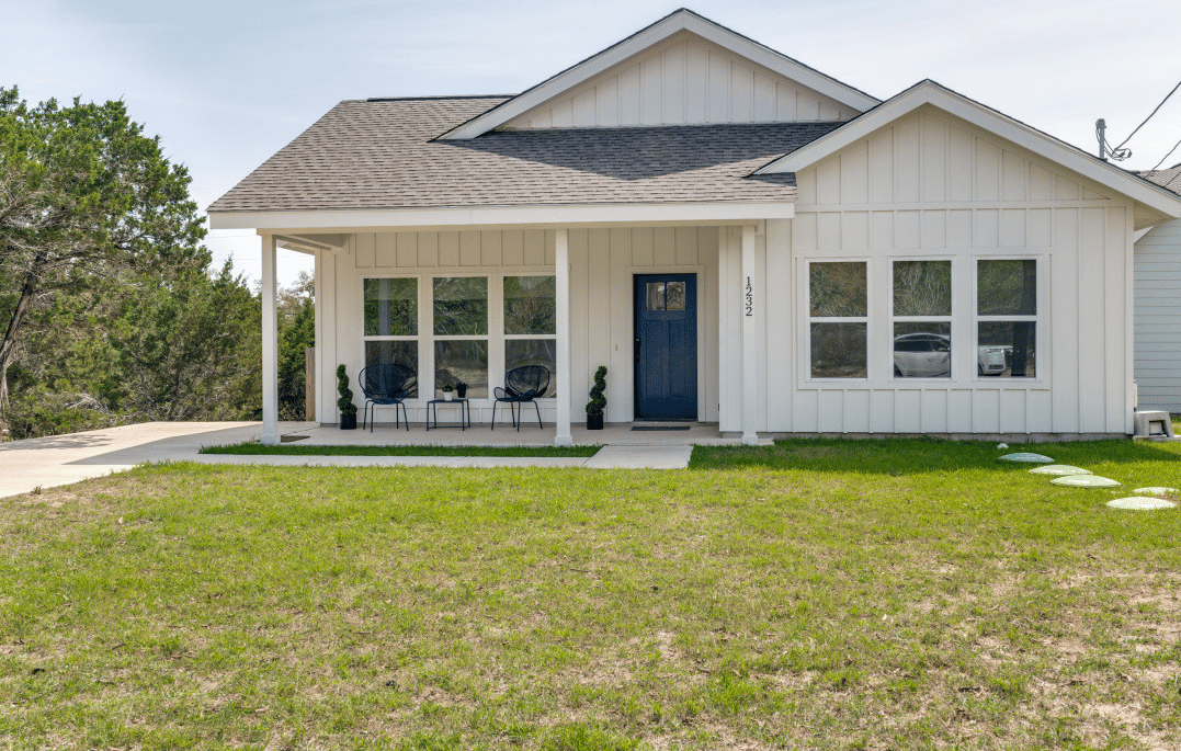 1232 Diamondhead Dr