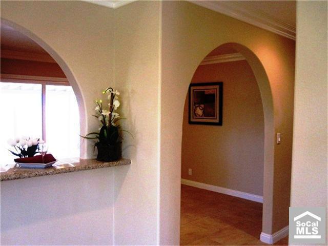 2229 S LAURA LINDA Ln