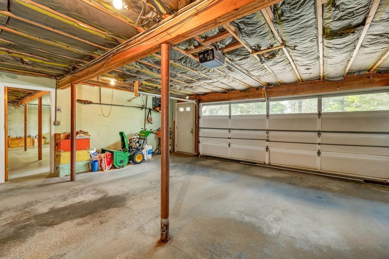 10 Reservoir Rd