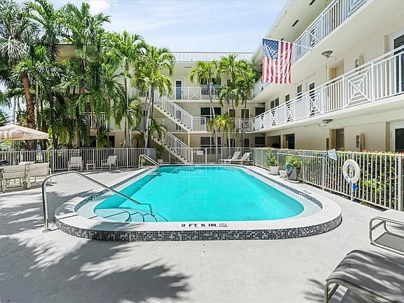Turnkey Furnished Condo in Key Biscayne