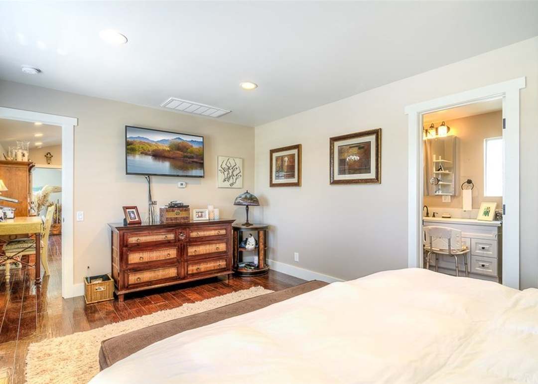 3221 Nebraska Pl