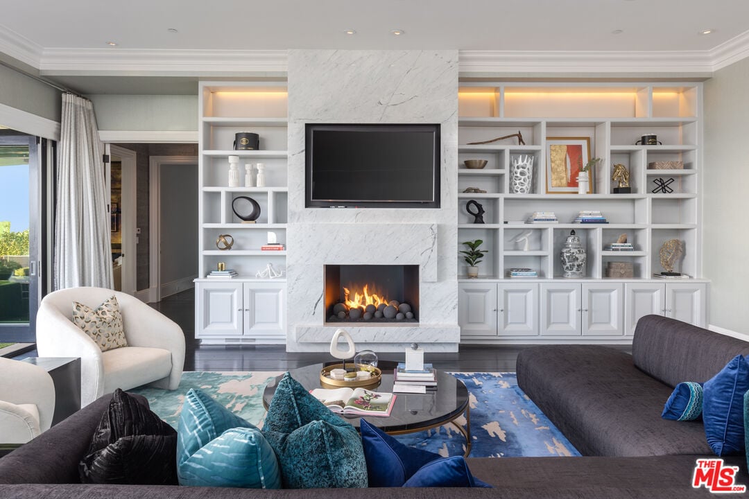 Carbon Canyon Rd, 90265