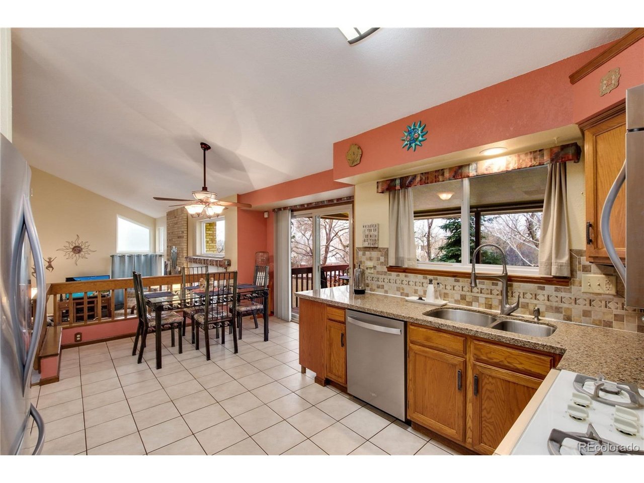 11050 W Walker Dr