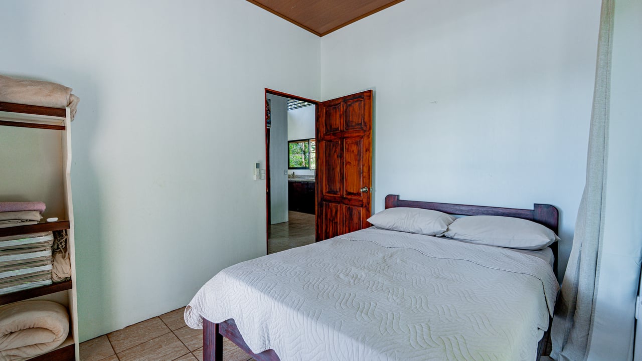 Turnkey Home in Ojochal Expansion Potential & Mountain Views