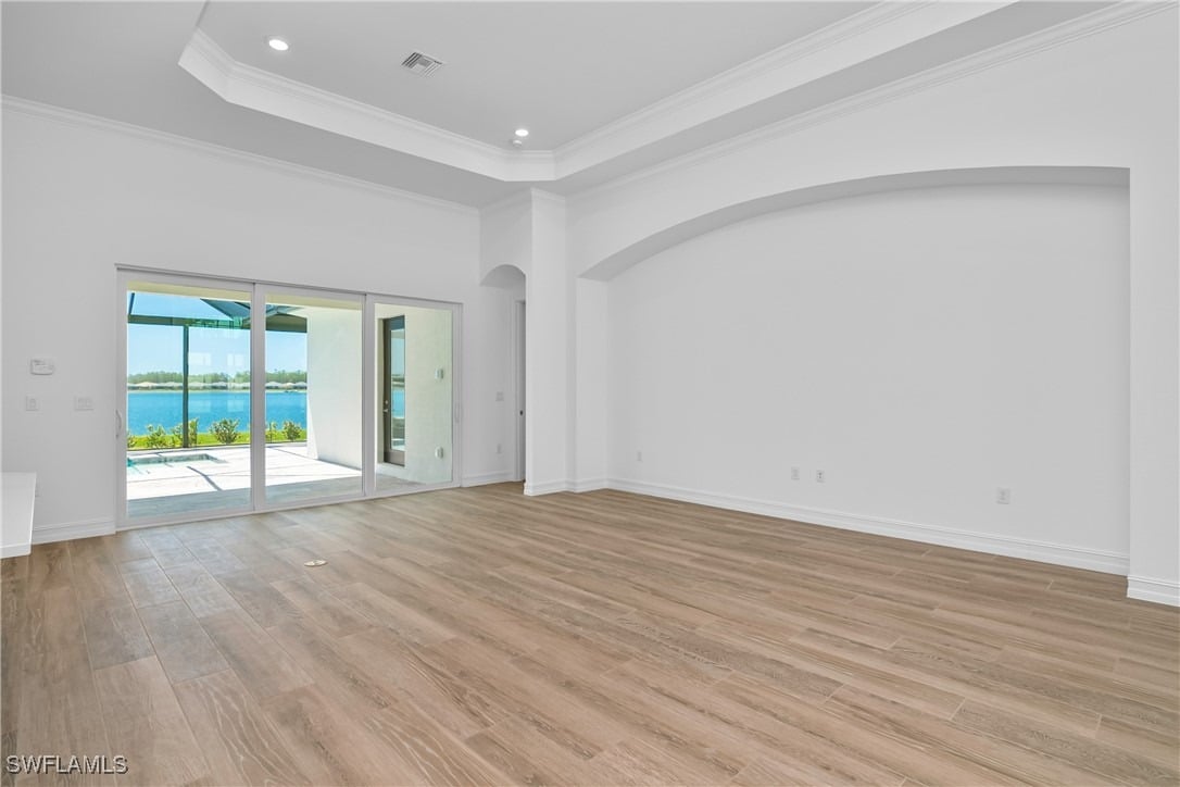 13896 Blue Bay Cir
