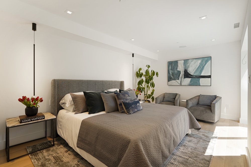 2853-2855A Folsom Street