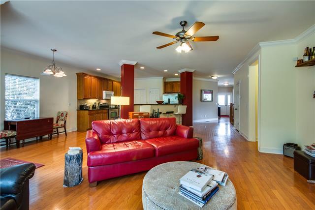 509 Beech Brook Ct