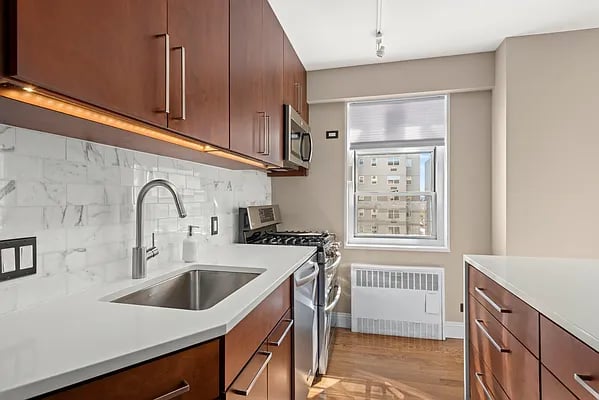 70 East 10th Street #16L