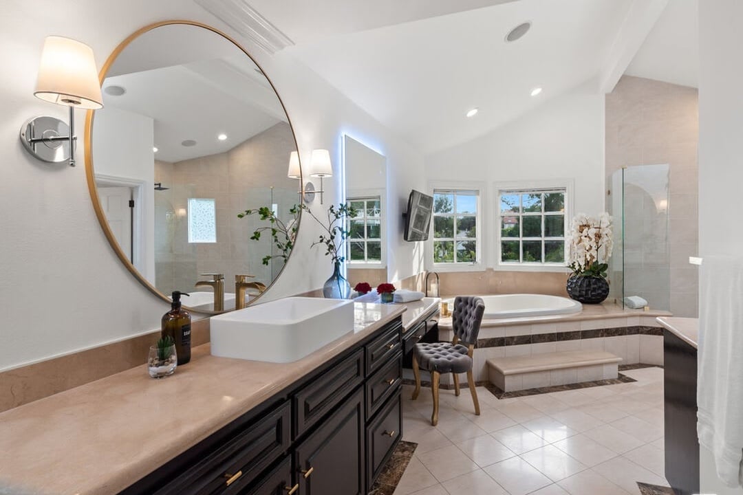Summit Oasis