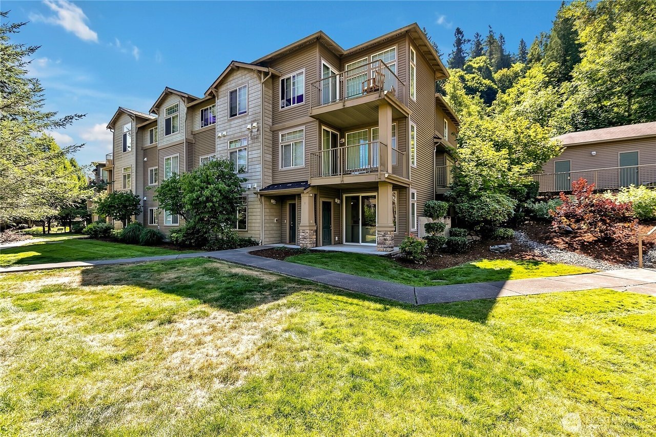 renton washington condos