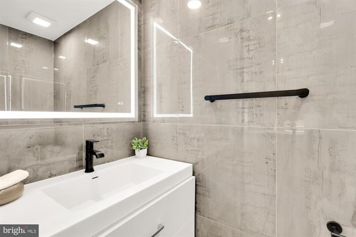 1365 Perry Pl NW #2, Washington, DC 20010