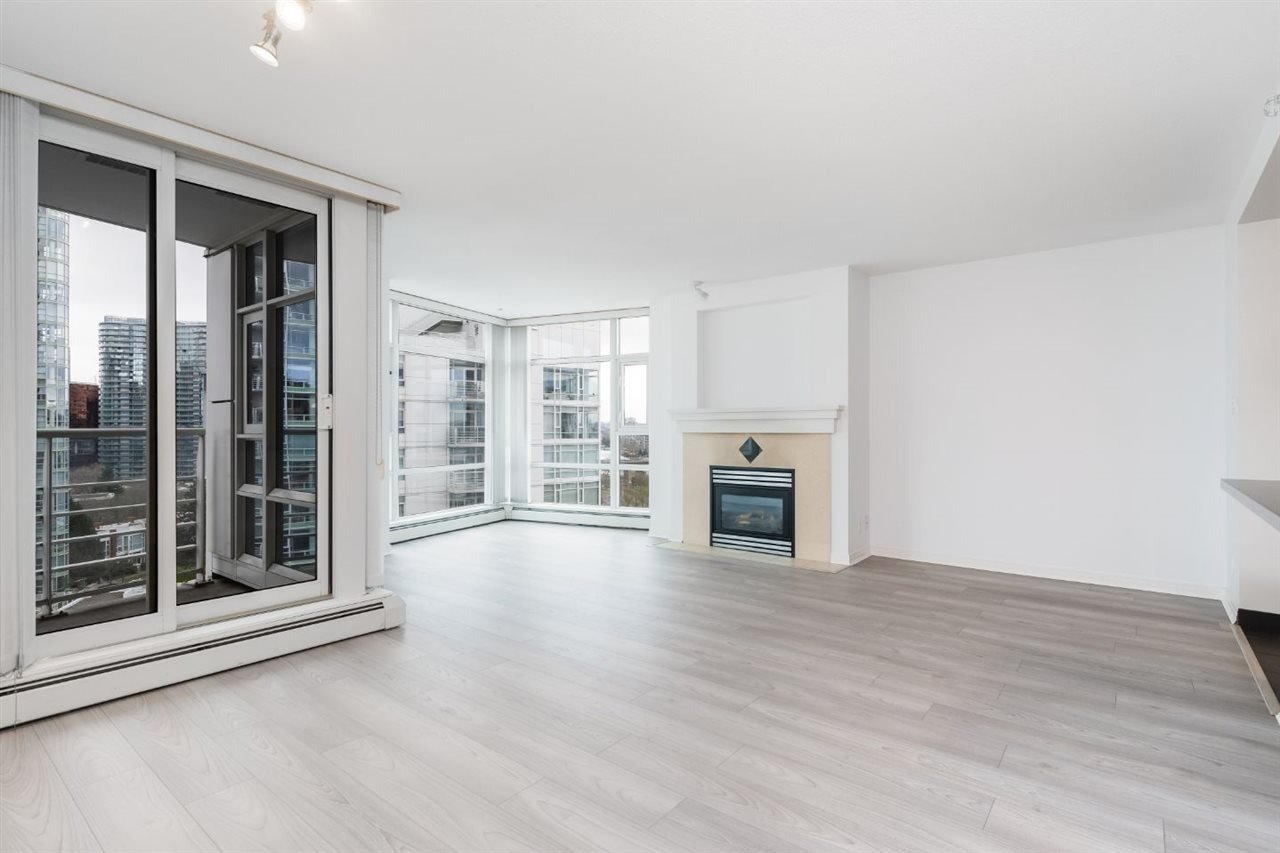 1199 Marinaside Cres, #1503