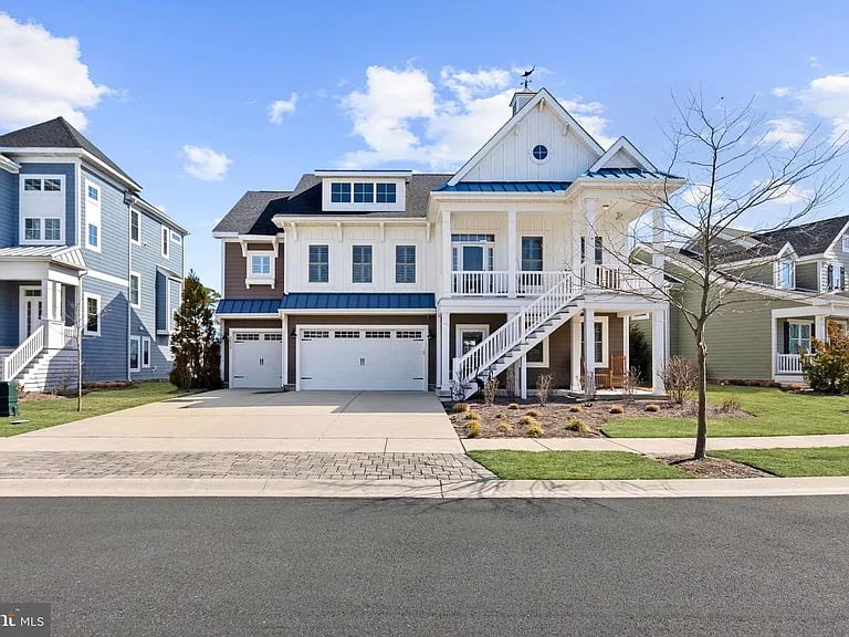 30539 N Magnolia Crsg