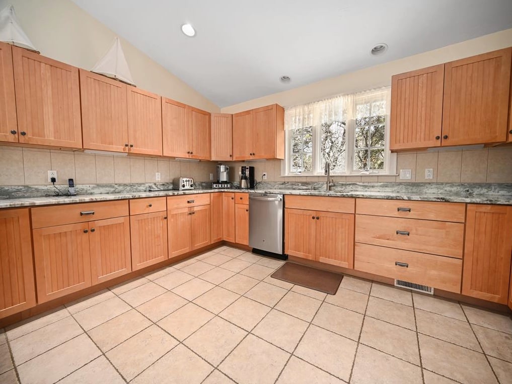 109 Herring Creek Rd