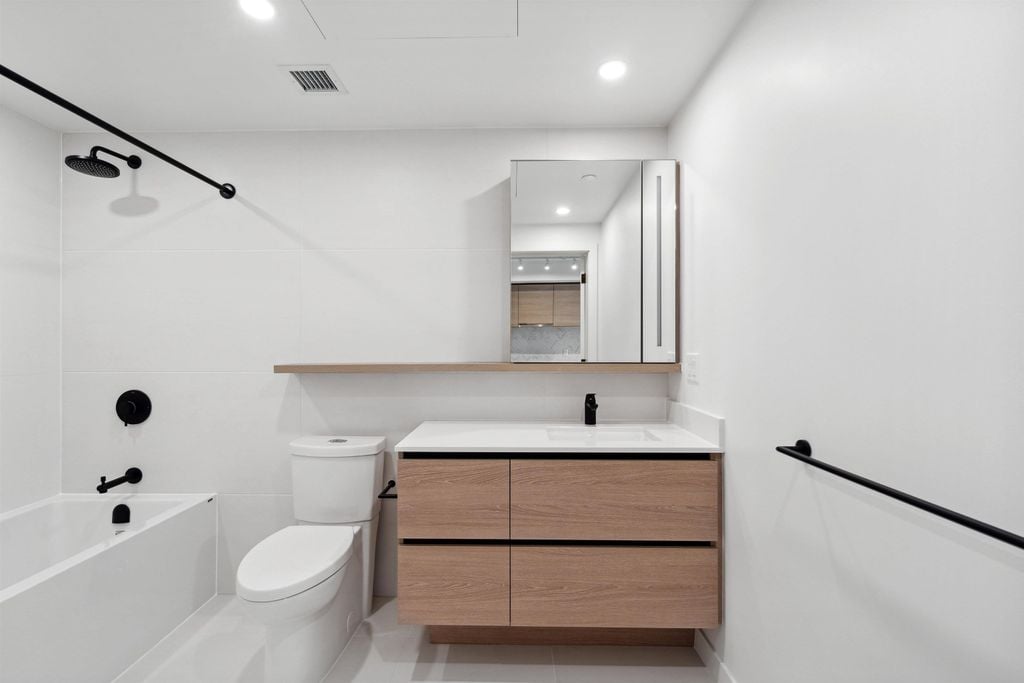 13428 105 Ave, #505