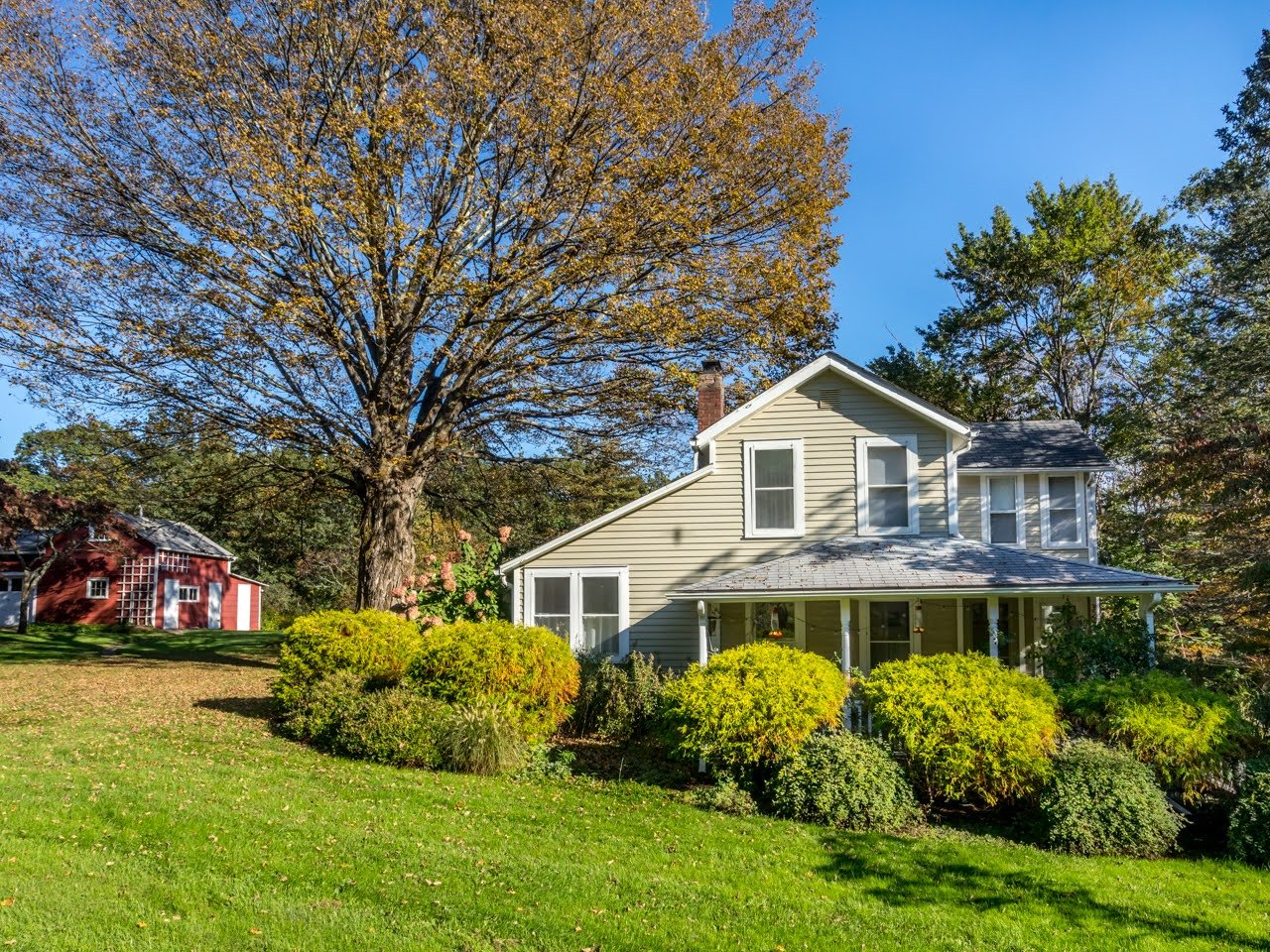 Ralph Vedder Compound