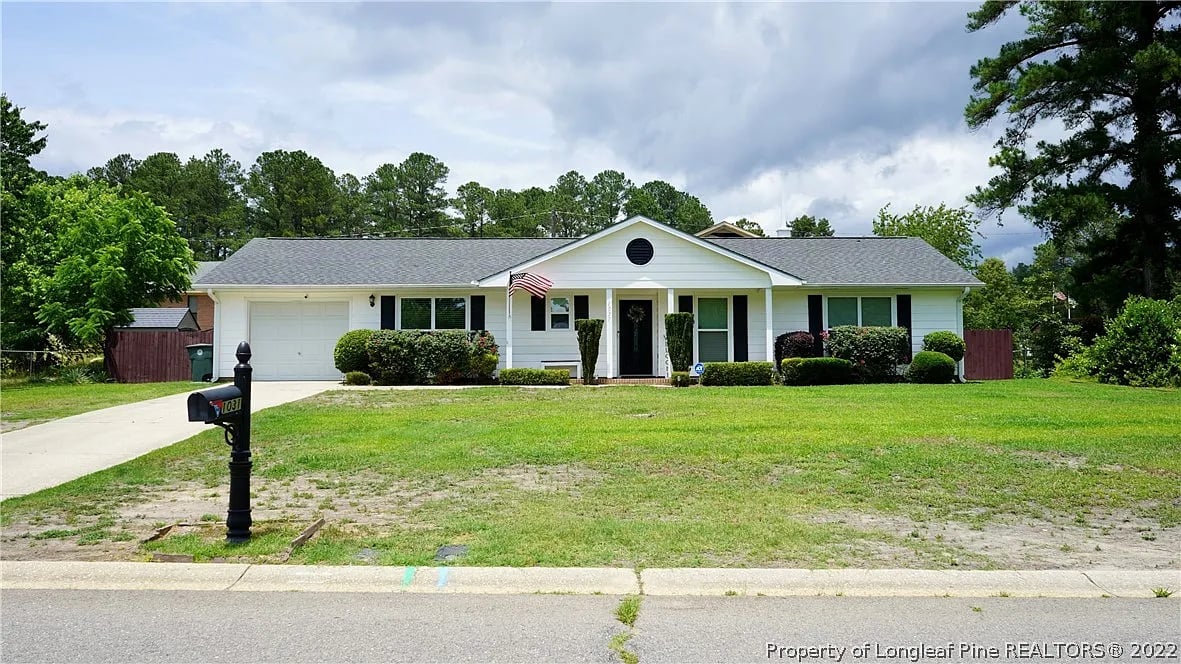 1031 Vesper Ln