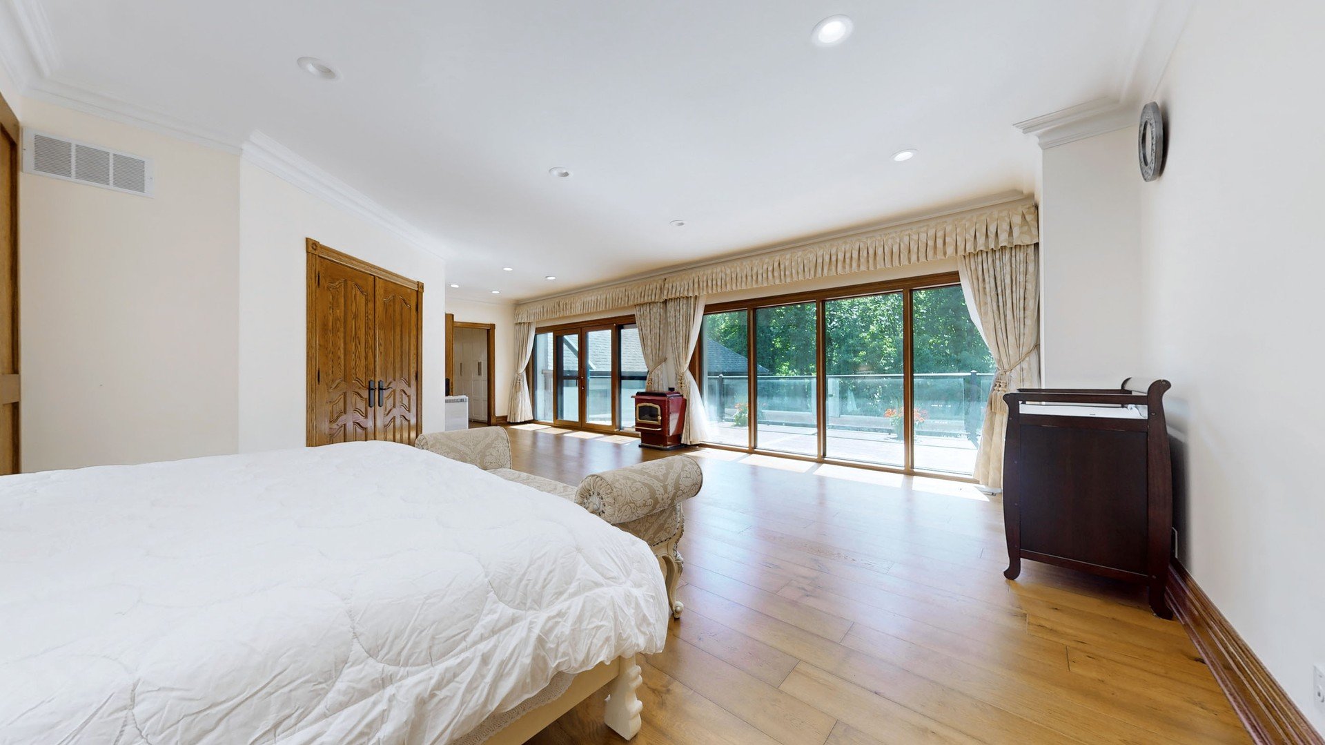 Prestigiously Situated In Woodland Acres