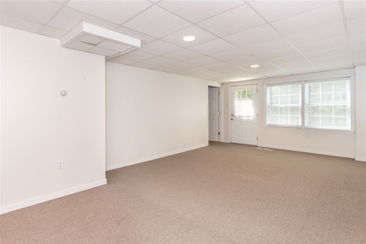50 Lower Waldron Rd