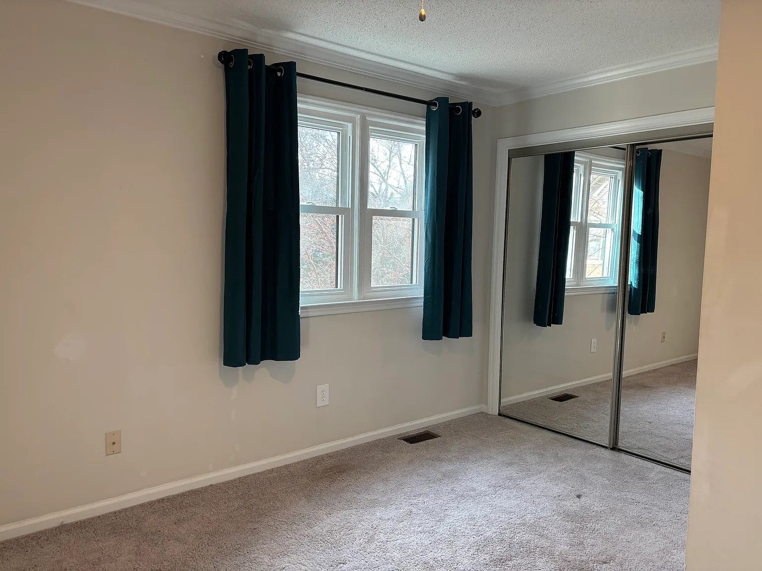 333 Cir Ave APT L
