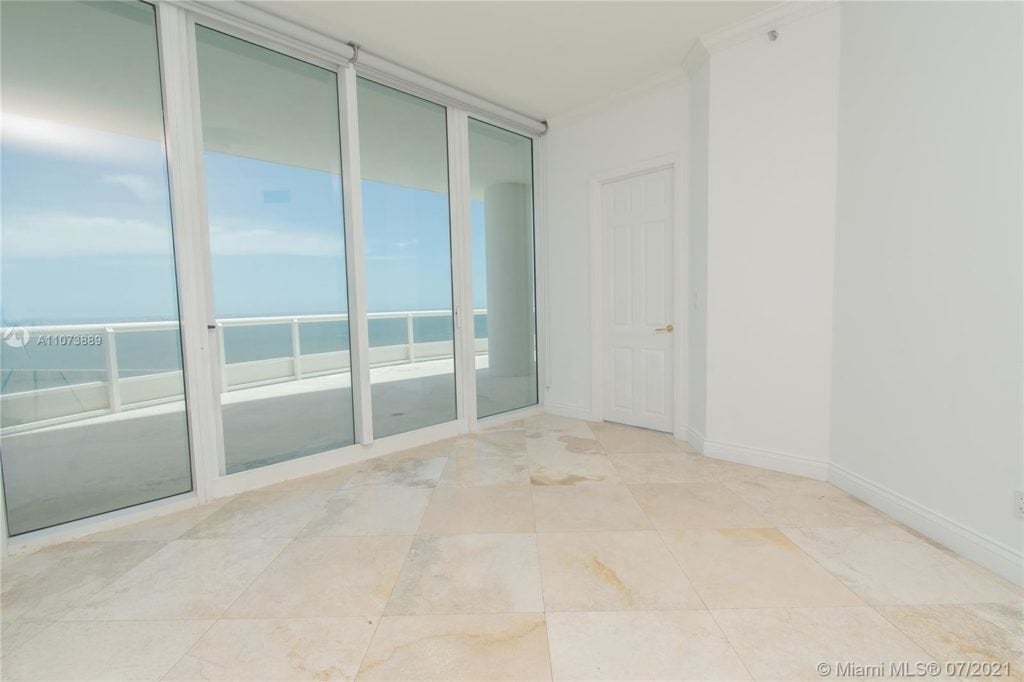 Brickell’s Santa Maria PH4302 Sold at $5,350,000