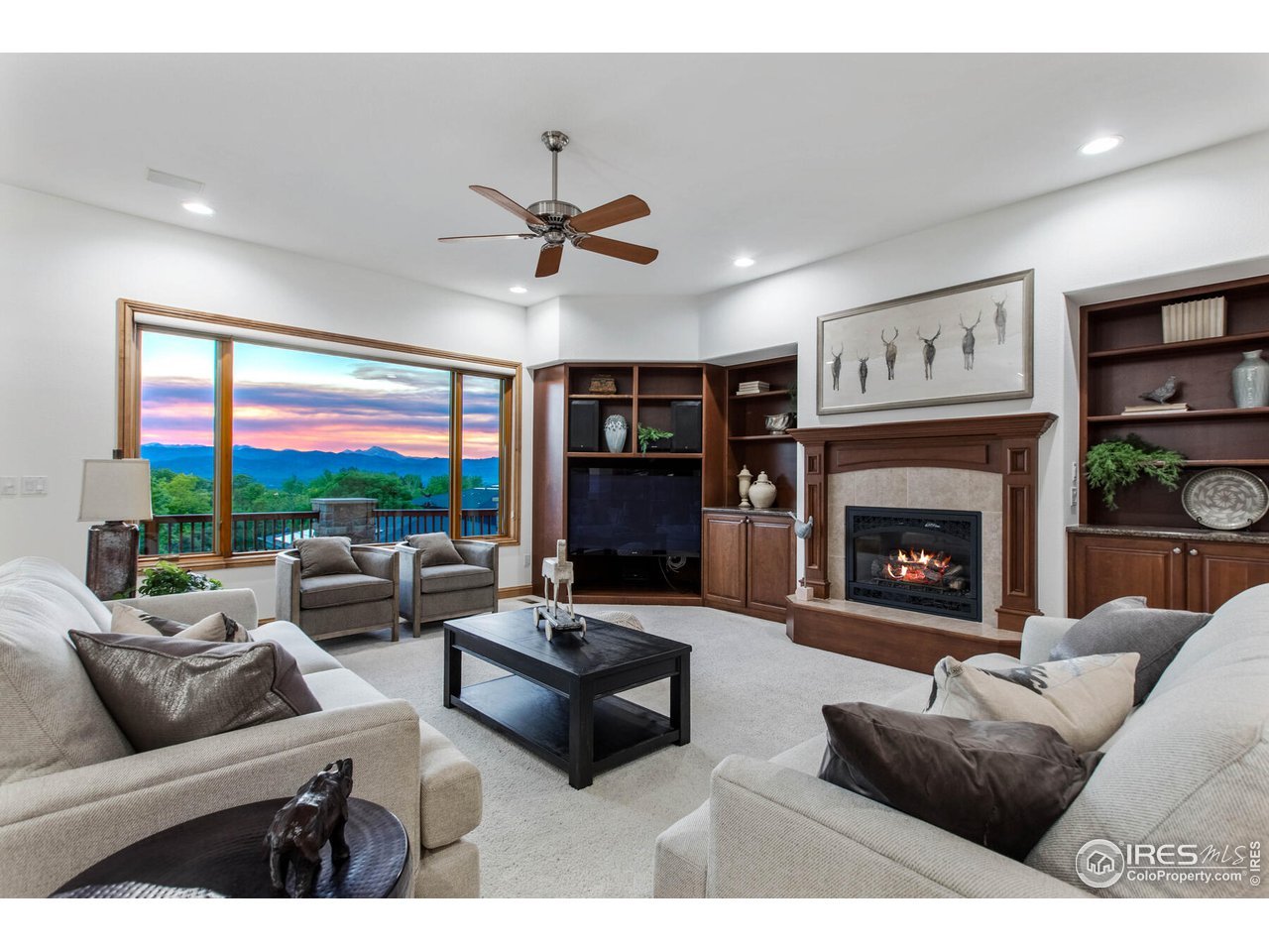 255 Barcelona Dr