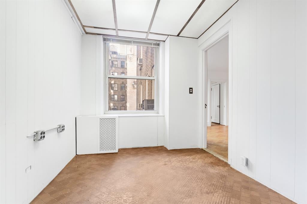390 Riverside Drive 5G