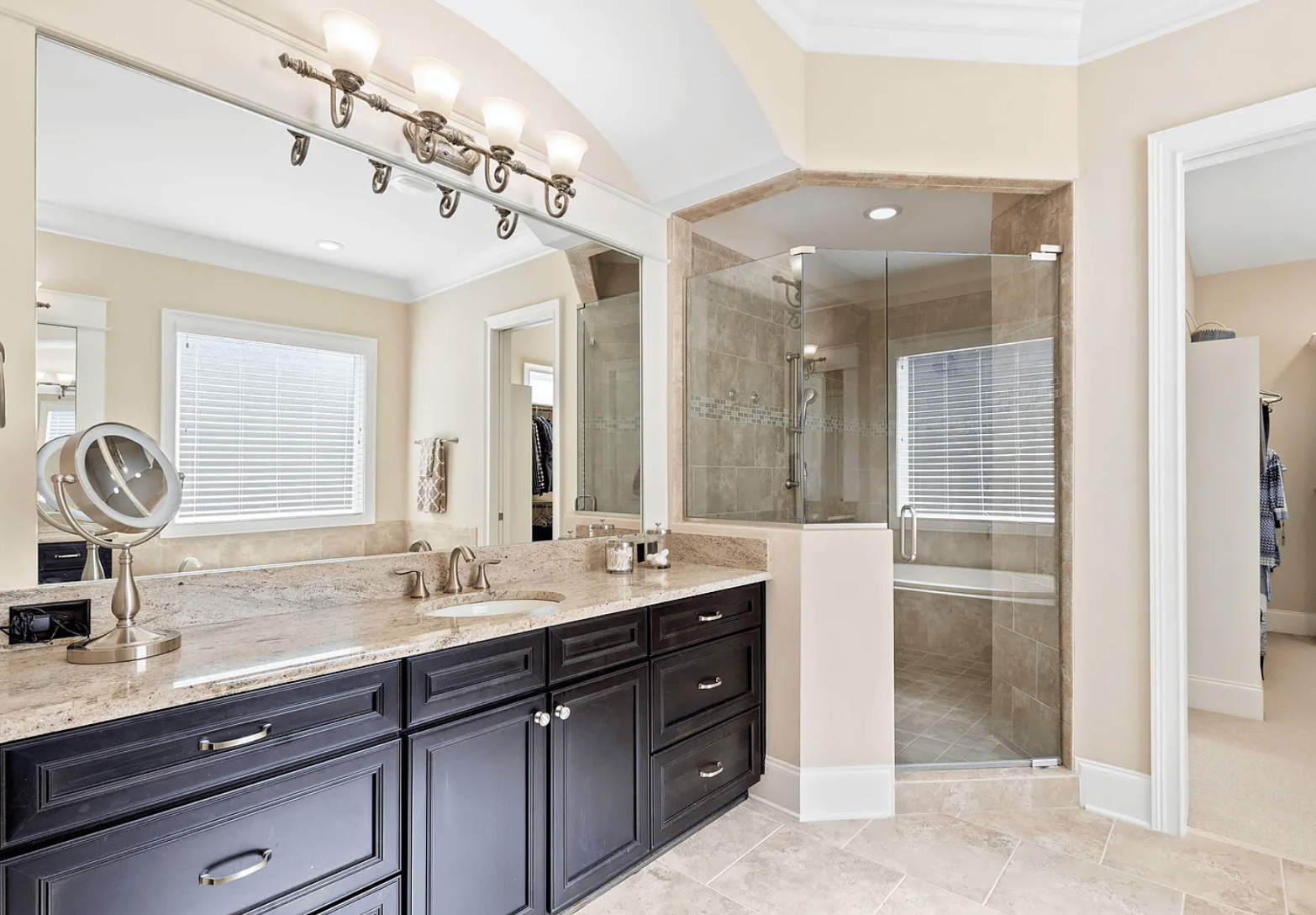 516 Nickel Creek Cir