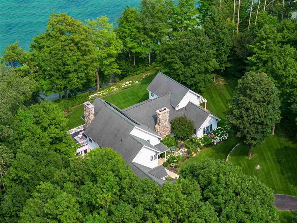 4850 Longfield Farm Trail, Boyne City, MI 49712