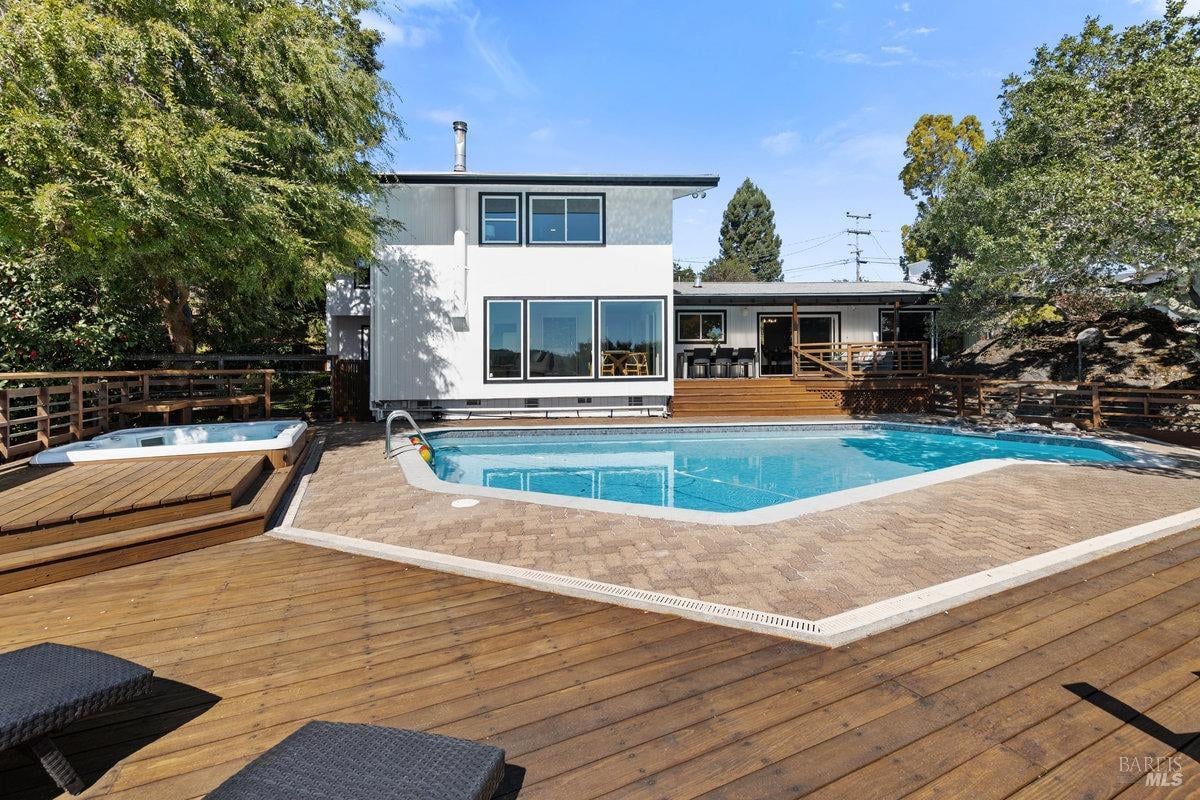 116 Wimbledon Way