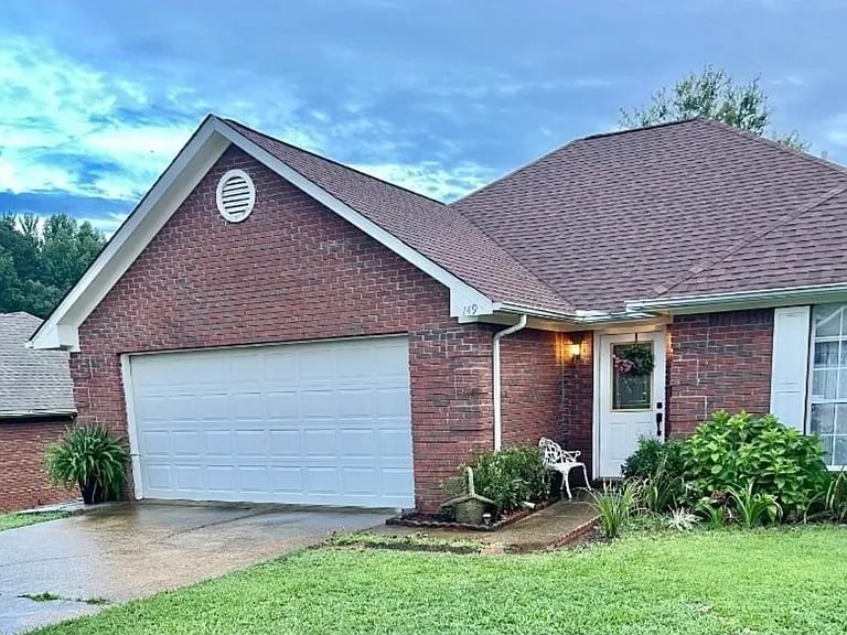 149 Loghan Dr