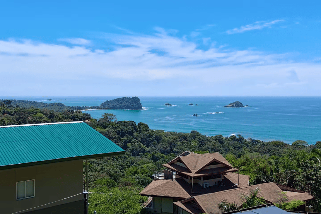 Luxury Multi-Level Estate With Ocean View 