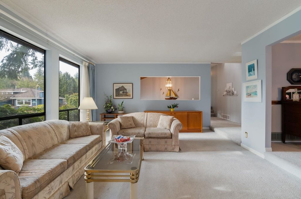 11487 Somerset Cres