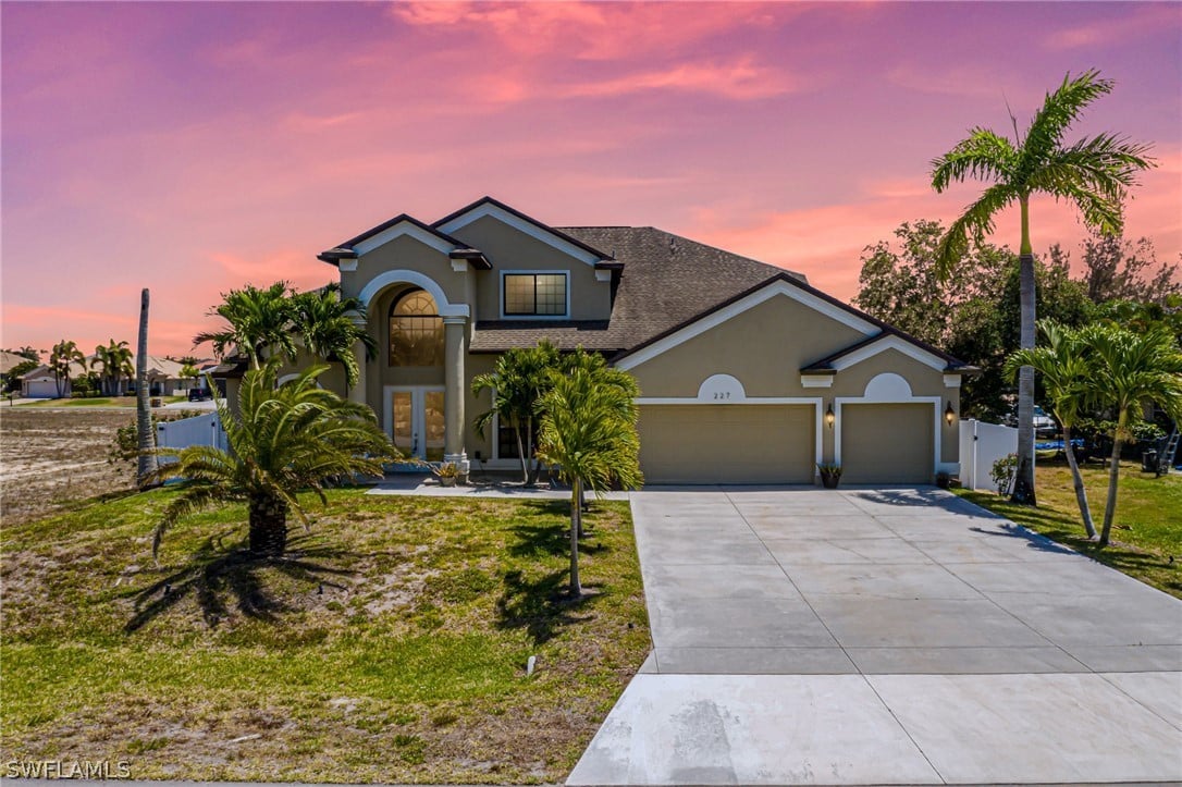 227 NW 38th Pl