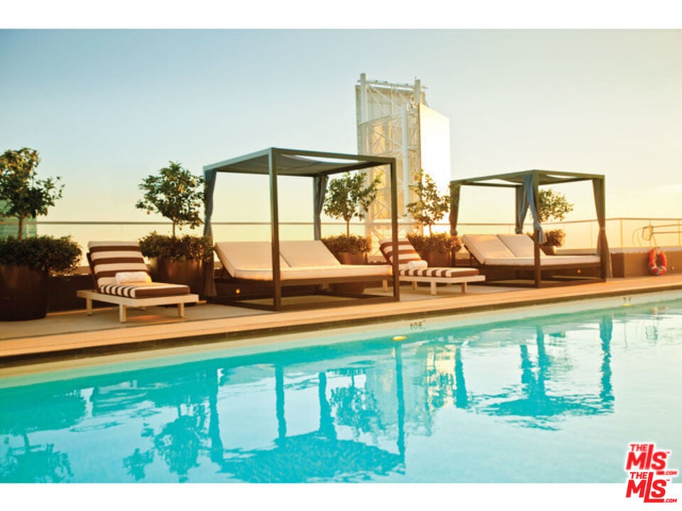 6250 Hollywood Blvd, #9H
