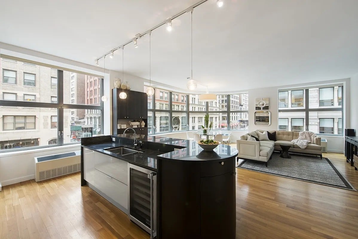 240 Park Ave S #3A
