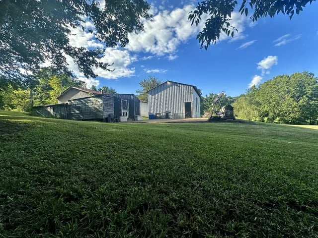3114 Blazer Rd