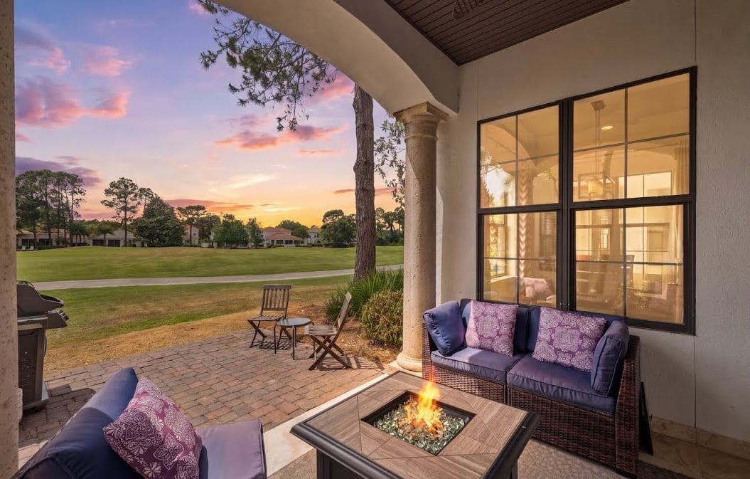 Golf-Course Villa With Garage And Resort Amenities in Miramar Beach