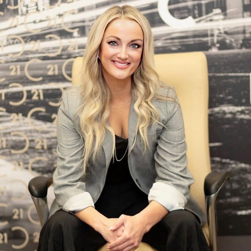 Lauren Thompson Annapolis, MD Real Estate Agent Headshot
