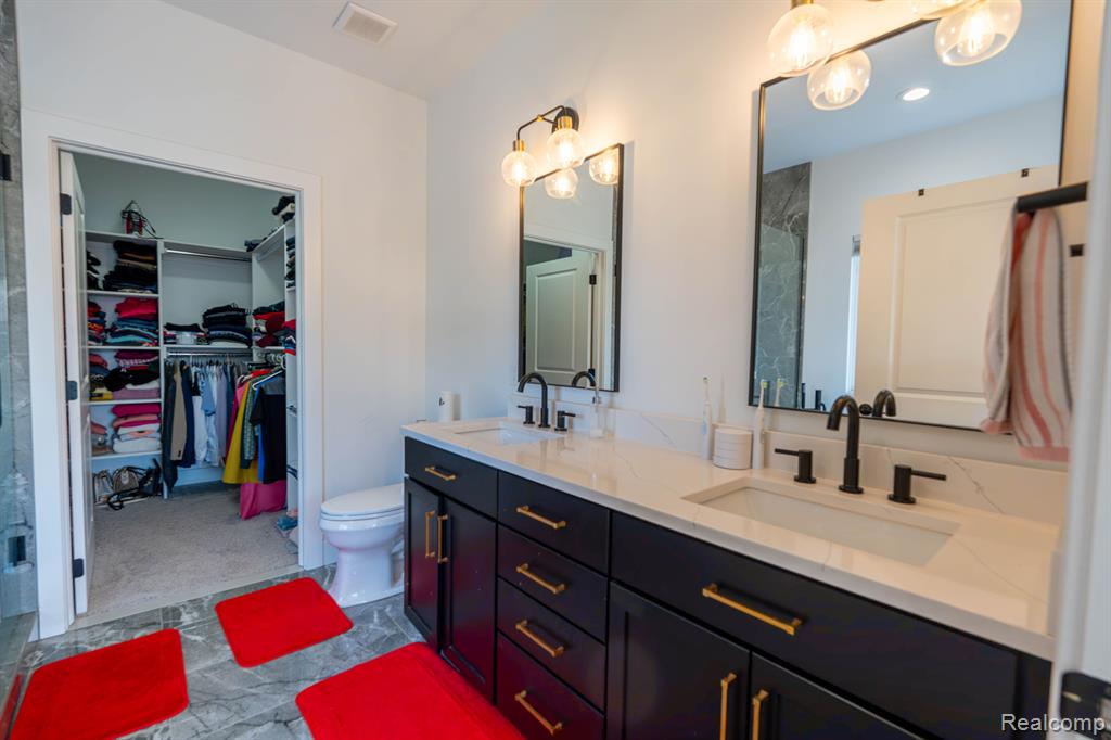 34421 Ann Arbor Trail