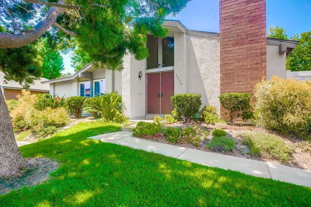 3576 Papaya Way