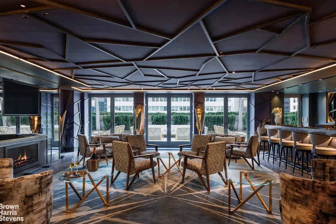301 Park Avenue #2911