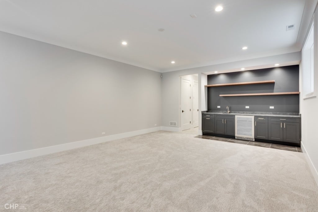 Sold | 2520 N Marshfield | $1,687,500