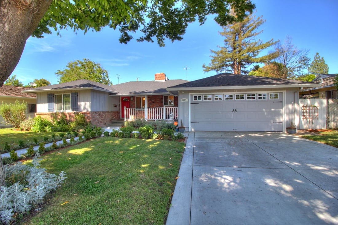 Just Listed! Updated Gorgeous South Land Park Beauty!
